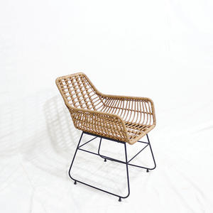 Juego de Comedor de Ratán Sintético para Restaurante Comehome, Mesa y Sillas de Jardín Resistentes a la Intemperie - Product Image 3