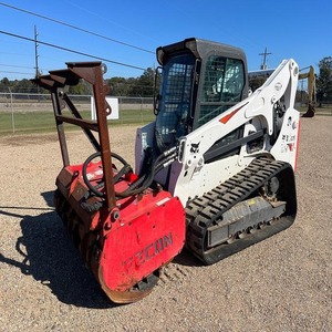 รถตักดินขนาดเล็ก Bobcat T770 พร้อมหัวบดไม้ ใช้เครื่องยนต์ดีเซล - Product Image 6