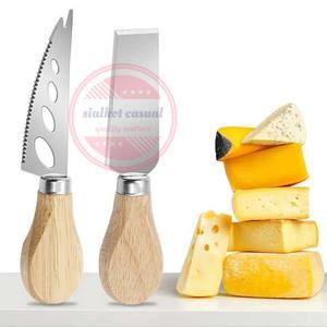 Juego de cuchillos para queso de acero inoxidable con mango de madera - Product Image 2