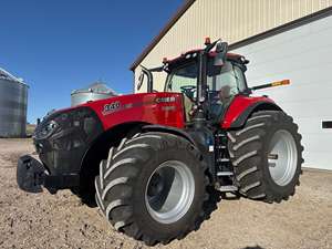 Tracteur utilitaire Case IH 100 CV avec transmission durable, prise de force robuste, idéal pour l'agriculture et les travaux de terrassement en gros - Product Image 3