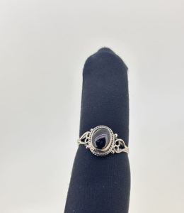 925 Sterling Silver Natural Red <b>Garnet</b> Oval Cut Gemstone Classic Bezel Set Healing Birthstone Unisex Wedding <b>Rings</b> Party Party - Product Image 2