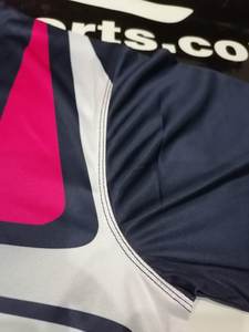 Uniformes de football professionnels personnalisés en bleu marine | Hommes Femmes Jeunes Tailles | Vêtements de sport légers à séchage rapide en gros - Product Image 5