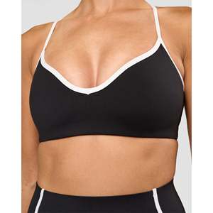 Top Deportivo Corto sin Costuras para Yoga y Fitness - Negro, Talla Grande XL - Product Image 6