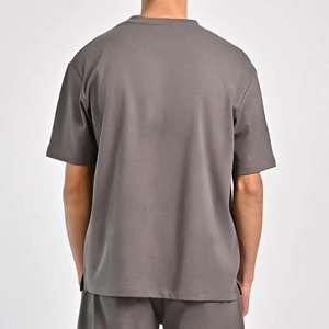 T-shirts basiques de couleur unie pour hommes, col rond, manches courtes, en coton doux, décontractés, pour tous les jours, vente en gros - Product Image 3