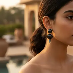 Boucles d'oreilles en argent 925 avec perle noire et pierre de lune pour femmes - Product Image 3