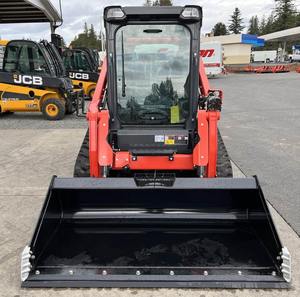 อะไหล่เครื่องยนต์ ปั๊ม และส่วนประกอบหลักของรถตักขนาดเล็ก Kubota SVL75-3 รุ่นปี 2025 แบบดีเซล ขับเคลื่อนด้วยสายพาน - Product Image 1