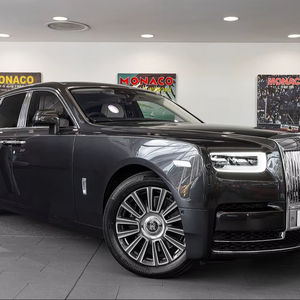 Adecuado para el uso diario Rolls-Roycee Phantoms V12 diseñado para adaptarse a su viaje - Product Image 1