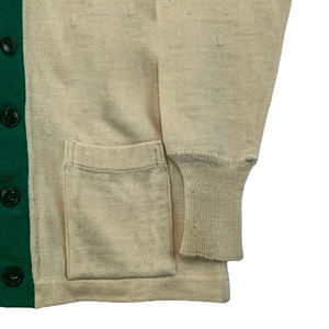 2025 recién llegado, cárdigan de alta calidad con cuello en V para mujer, logotipo de Color sólido bordado, estilo informal, temporada de invierno, botón frontal - Product Image 4