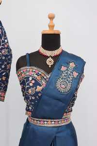 เสื้อเบลาส์ผ้าไหมส่งออกมีการออกแบบเสื้อเบลาส์ผ้าไหมแบบส่าหรีสำหรับงานแต่งงานสไตล์ชนเผ่า - Product Image 4