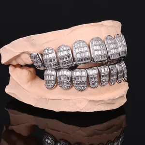 Grillz sur mesure entièrement sertis de diamants taille baguette en or massif 14 carats 0,75 CT Bijoux fins de qualité supérieure Hip Hop - Product Image 1
