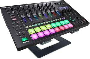 Nuevo Roland MC 707 Groovebox Portátil - Negro, Garantía de 5 Años, CA 100-240V - Product Image 3