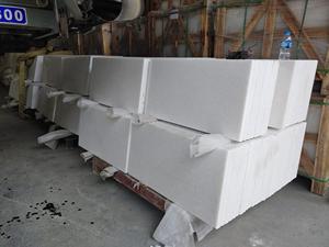 가장 저렴한 가격의 공장 가격으로 바닥 및 욕실 사용을위한 미적 순수 흰색 베트남 대리석 타일 - Product Image 2