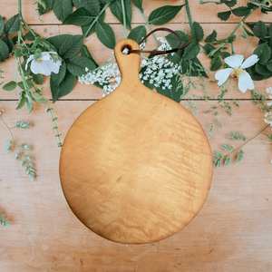 Planche à découper en bambou au fini naturel avec acier inoxydable pour les cuisines modernes et éco-responsables utilisation planche à fromage - Product Image 2