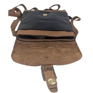 Bolso de hombro de cuero con estilo de moda de alta calidad para mujer Cierre magnético Portátil Todas las estaciones Fabricado Exportado Indio - Product Image 4