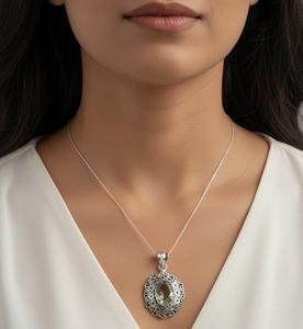 Colgante de Plata de Ley 925 con piedra preciosa de amatista verde, joyería de plata de diseñador hecha a mano, colgante de amatista verde ovalado de La India - Product Image 4