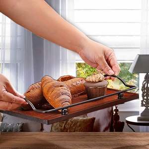 Plateau en bois avec poignée en métal, plateau de service décoratif en bois pour table basse, plateau rustique de style farmhouse, plateau de centre de table, plateau pour ottoman - Product Image 2