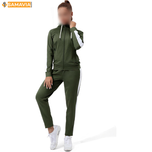 Conjunto de chándal personalizado para mujer, conjunto básico de dos piezas, Sudadera con capucha y pantalones acampanados, chaqueta con cremallera, pantalones acampanados ajustados, trajes para correr - Product Image 2
