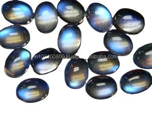 Pierre de lune arc-en-ciel naturelle ovale lisse Cabochon idéal pour les boucles d'oreilles pendentifs et la fabrication de bijoux à des prix de gros en vrac - Product Image 2