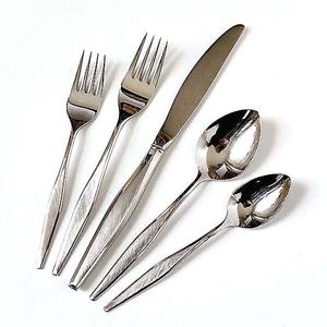 New Heart Shape Design Stainless Steel <b>Flatware</b> Set High Quality Modern Look Luxury <b>Flatware</b> for Wedding Restaurant Home Hotel - Product Image 5