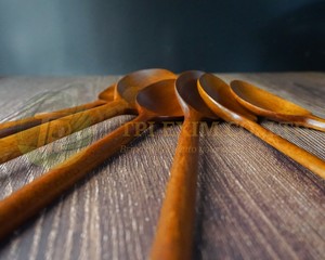 ช้อนไม้ตักซุปทำจากไม้วอลนัทขนาดใหญ่เครื่องใช้ในครัวเครื่องครัวไม้พายช้อนตักซุปทำจากเวียดนาม - Product Image 3