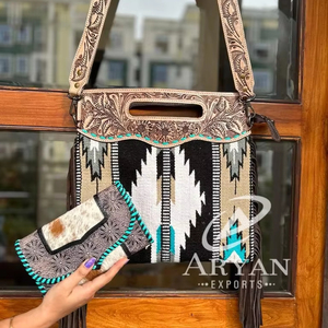 Nouveaux sacs à main en cuir usiné aztèque de Style traditionnel occidental chaud cheveux usinés pour femmes sur la peau pochette en cuir de fourrure ensembles combinés uniques - Product Image 1