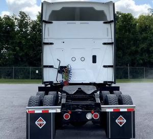 El mejor!! Camión Usado VERY CLAN Semi Sleeper 2020 2023 2021 INTERNATIONAL LT625 Camión Sleeper Convencional - Product Image 4