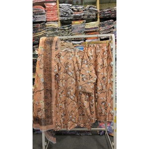 Conjunto de Traje de 3 Piezas Hecho a Mano para Mujer, Inspirado en María B - Product Image 3