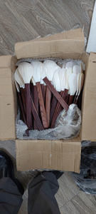 Cuillère à caviar en nacre avec logo personnalisé manche en bois cuillère à dîner élégante et exquise faite à la main pas chère du Vietnam - Product Image 4