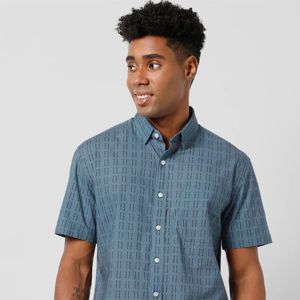 Breathable <b>Linen</b> Beach <b>Shirt</b> for <b>Men</b> - Perfect for Hot Summer Days and Resort Wear, Available in Classic <b>White</b> and Trendy - Product Image 5