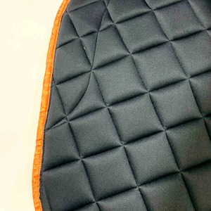 Tapis de selle pour cheval Tapis de selle équestre de couleurs assorties Tapis de selle tout usage anglais avec logo de broderie personnalisé - Product Image 5