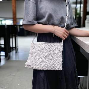 กระเป๋าแฟชั่นสตรี Macrame สําหรับผู้หญิงผู้หญิง, กระเป๋าสะพายข้างมินวินเทจ, กระเป๋าอินเทรนด์สําหรับสาว OEM ผลิตในเวียดนาม - Product Image 2