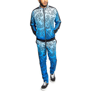 Venta al por mayor de color sólido de manga larga sudadera Joggers diseño personalizado chándal con logotipo de tela polar para el invierno - Product Image 1