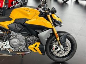 Ducati Streetfighter V2S 2019 a 2026, motocicletas deportivas usadas en buen estado a la venta - Product Image 2