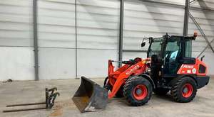 Chargeuses sur pneus Kubota R520 d'occasion à vendre - Product Image 2