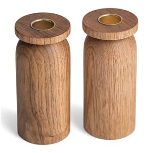 Paire de bougeoirs en bois rustique avec texture patinée et style colonne sculptée lourde pour décoration de ferme unique - Product Image 6