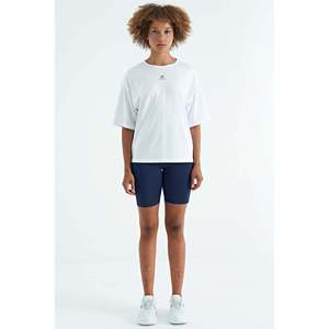 Camiseta de Mujer Tommylife al por Mayor, Negra, Cuello Redondo, con Detalle Estampado, Oversize, Manga Corta - 97263 - BLANCA - Product Image 4
