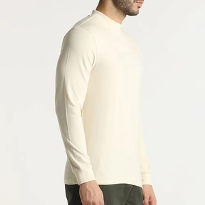 T-shirt uni à manches longues pour hommes, vente en gros de vêtements pour hommes, t-shirt à manches longues de haute qualité à col rond - Product Image 3
