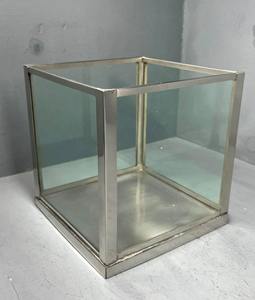 Votivo Decorativo Hecho con Acero y Vidrio/Espejo, Utilizado para Exhibición y Almacenamiento de Productos de Joyería, Proveedor de India - Product Image 4