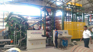 Calandra de Alta Precisión de Accionamiento Directo Paxton Taiwan para Neumáticos, 100-220V, 1 Año de Garantía, Núcleo PLC, Carga Máxima de 500-1000kN - Product Image 3