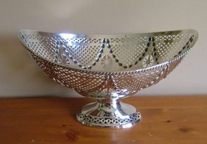 ชามทันสมัยสำหรับเครื่องครัวบ้านโรงแรมร้านอาหารวันที่ผลไม้แห้งแฮนด์เมดโลหะเงินและเรซินรูปไข่ชามเสิร์ฟโรงแรมอุปกรณ์ - Product Image 6