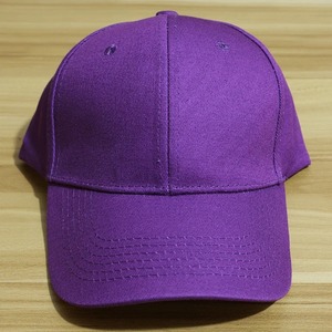 Gorra de béisbol de algodón unisex de color sólido para hombres y mujeres, visera informal para exteriores, protector solar a prueba de viento y cálido, negro/blanco - Product Image 1