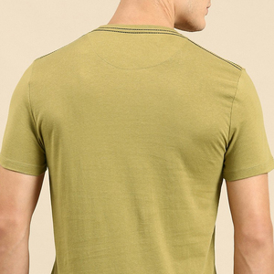 เสื้อยืดคอกลมสำหรับผู้ชายทำจากผ้าฝ้ายแท้พิมพ์ลาย - Product Image 4