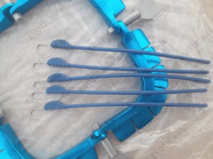 Retractor quirúrgico de acero inoxidable Lone Star, retractor de paratiroides de tiroides Abdominal de autorentrenamiento para cirugía - Product Image 6