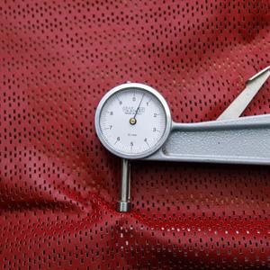 Peau de cuir perforée grise de qualité supérieure disponible en 1 à 22 pieds carrés pour les produits en cuir personnalisés - Product Image 6