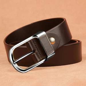 Cinturón de Cuero Genuino Negro con Hebilla Rectangular Dorada, Estilo Casual para Hombre, Duradero, Moldeado en una Sola Pieza - Product Image 3
