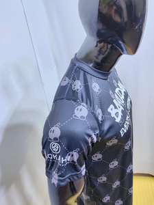 T-shirt unisexe décontracté personnalisé à sublimation impression complète 100% polyester 220 grammes de graphiques personnalisés promotionnels tricotés à séchage rapide - Product Image 5