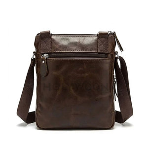 Sac à bandoulière pour homme, mode, plusieurs compartiments, en cuir, durable, léger, pour les voyages, le travail, les activités de plein air - Product Image 3