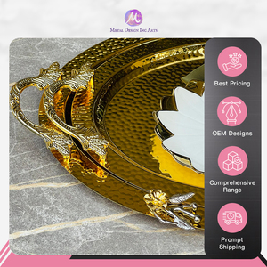 Plateaux turcs martelés de couleur dorée de forme ovale fabriqués en Inde de qualité supérieure pour servir des aliments, des collations et des desserts - Product Image 3