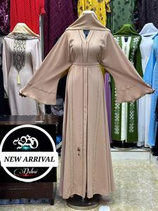 Abaya de Lujo de Poliéster 2026 Dubai, Diseño Marroquí Hermoso, Modesto, para Invierno y Verano, con Lentejuelas Hechas a Mano, Transpirable, Manga Larga, Hasta el Tobillo - Product Image 2