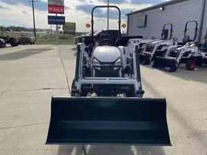 Tractor Compacto Multifuncional Bobcat CT2040 HST 4WD 2024 con Cargador Frontal, Nuevo, Incluye Caja de Cambios, Motor, Cojinetes y Bomba - Product Image 4